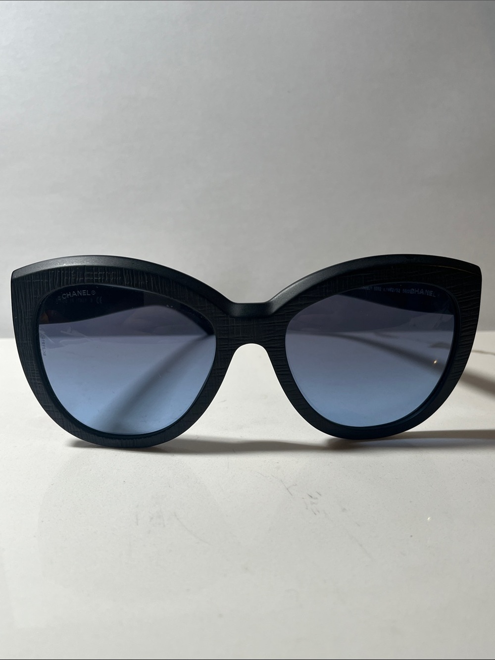 Authentic CHANEL Sunglasses with Blue Gradient Lenses 5332 c.1462/S2